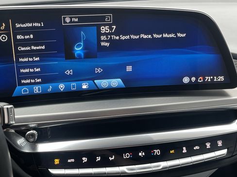 Used 2024 Cadillac Lyriq Sport RWD image 26