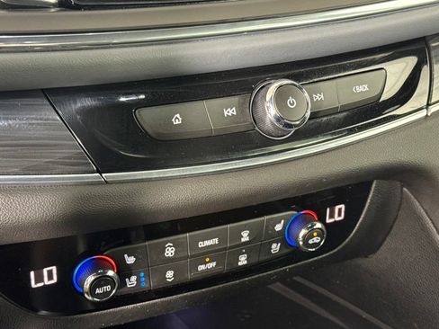 Certified 2024 Buick Enclave Premium AWD/4WD image 22