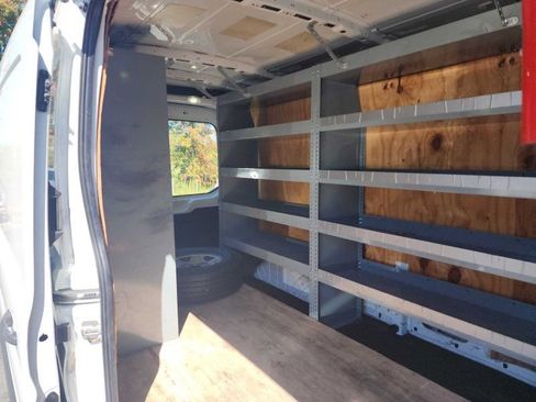 Used 2017 Ford Transit 250 250 image 18