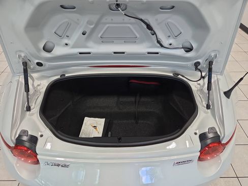 Used 2016 MAZDA MX-5 Miata Club w/ Brembo/BBS Package RWD image 14