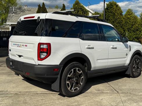 Used 2023 Ford Bronco Sport Outer Banks w/ Tech Package AWD/4WD image 3