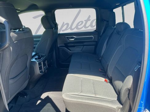Used 2022 RAM 1500 Big Horn AWD/4WD image 31