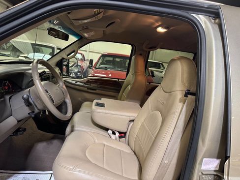 Used 2000 Ford F350 Lariat image 34