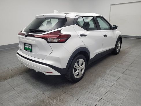 Used 2023 Nissan Kicks S FWD image 9