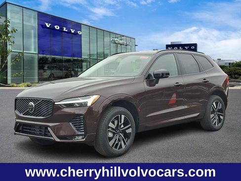 New 2026 Volvo XC60 B5 Plus w/ Protection Package Premier image 2