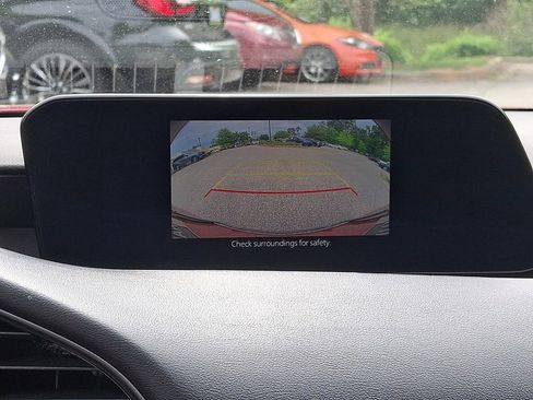 Used 2024 MAZDA MAZDA3 s FWD image 18