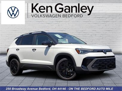 New 2025 Volkswagen Taos SE