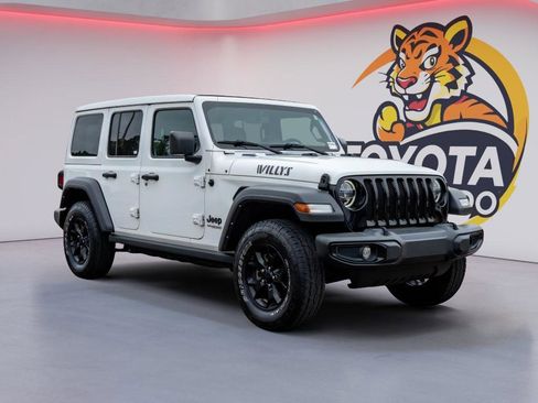 Used 2021 Jeep Wrangler Unlimited Sport image 3