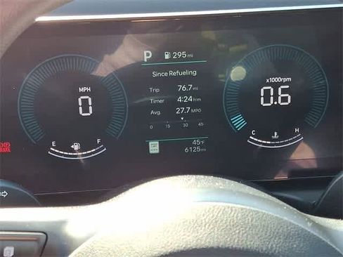 Used 2025 Hyundai Tucson SEL image 17