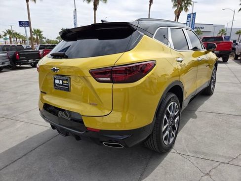 Certified 2024 Chevrolet Blazer RS w/ Driver Confidence II Package image 6