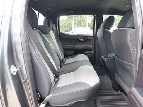Used 2021 Toyota Tacoma TRD Off-Road w/ Technology Package AWD/4WD image 35