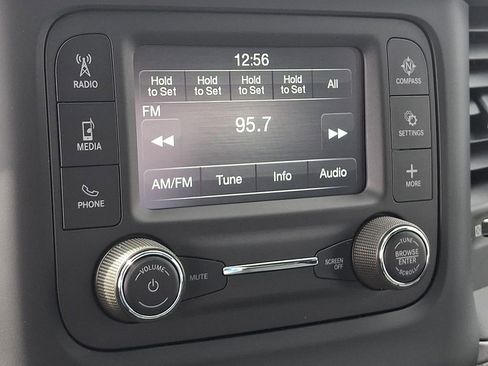 Used 2024 RAM 2500 Tradesman w/ Chrome Appearance Group image 15