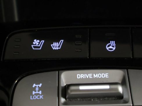 Certified 2022 Hyundai Tucson Limited AWD/4WD image 51