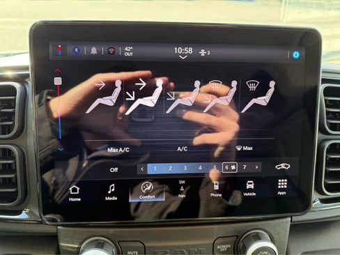 New 2026 RAM ProMaster 1500 w/ Premium Convenience Group image 23