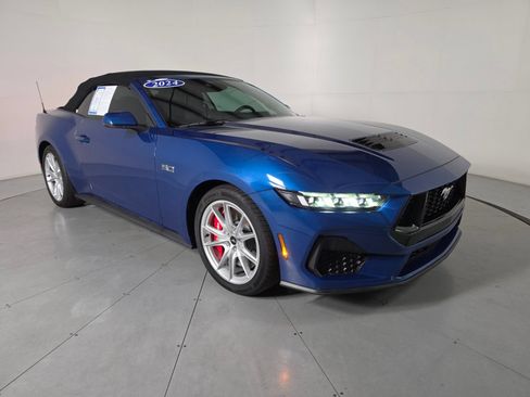Used 2024 Ford Mustang GT Premium RWD image 7