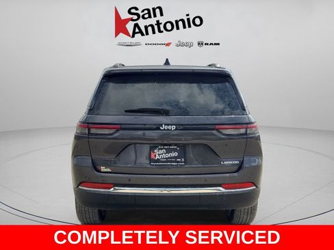 New 2025 Jeep Grand Cherokee Laredo X w/ Luxury Tech Group I image 7