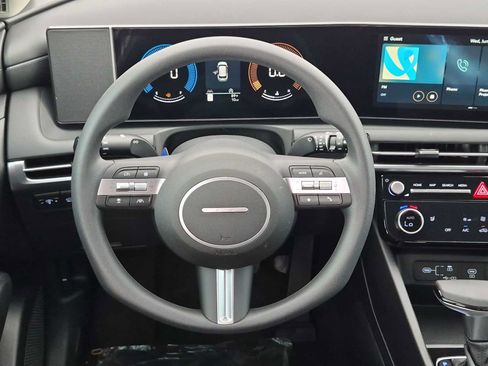 New 2026 Hyundai Tucson SEL FWD image 22