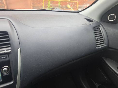 Used 2014 Mitsubishi Outlander Sport SE FWD image 20