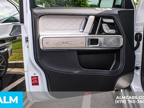 Used 2025 Mercedes-Benz G 63 AMG 4MATIC image 40