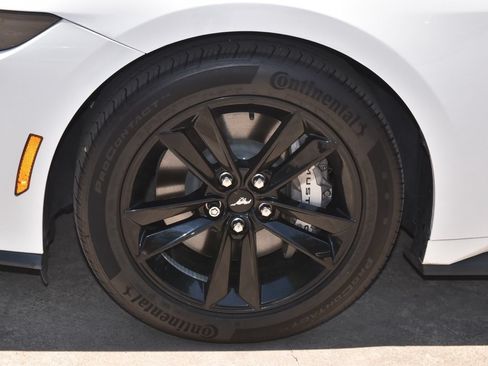 Used 2024 Ford Mustang GT RWD image 34