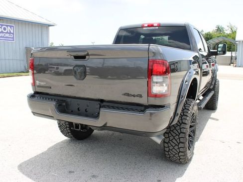 Used 2024 RAM 2500 Big Horn w/ Night Edition AWD/4WD image 11