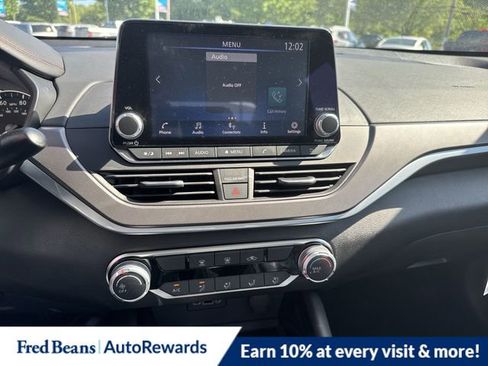 New 2025 Nissan Altima 2.5 SR image 14