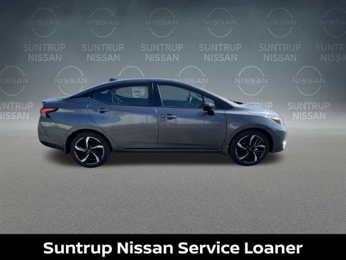 New 2025 Nissan Versa SR w/ Trunk Package image 10
