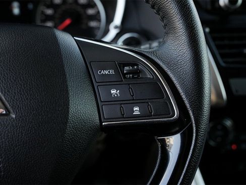 Used 2024 Mitsubishi Eclipse Cross SE image 14