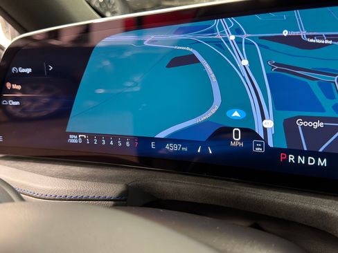 Certified 2025 Cadillac XT4 Sport FWD image 33