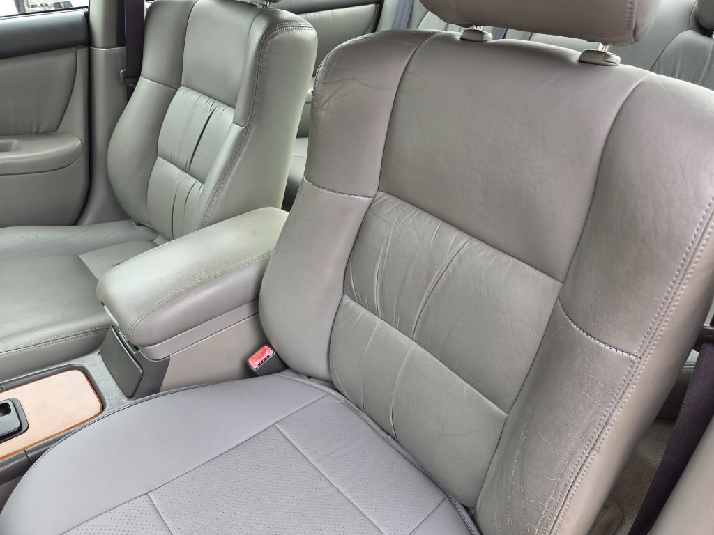 Used 2000 Lexus ES 330 w/ Lexus Value Pkg FWD image 18