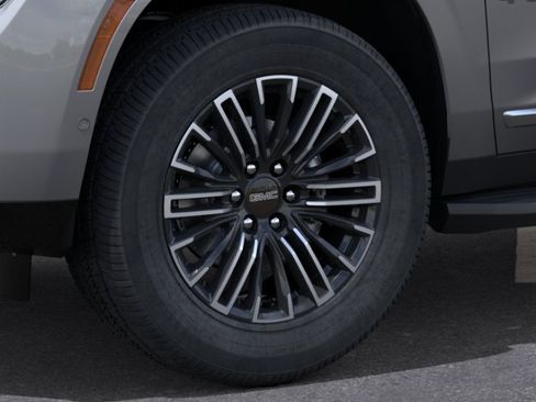 New 2026 GMC Yukon Elevation w/ Elevation Premium Package AWD/4WD image 10