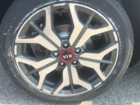 Used 2021 Kia Seltos SX w/ SX Sunroof Package AWD/4WD image 24