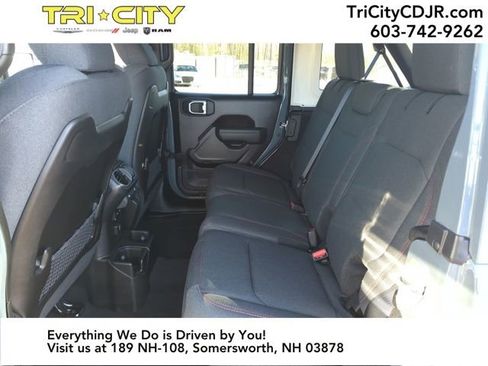 New 2026 Jeep Wrangler Unlimited Rubicon image 24