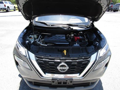 Used 2023 Nissan Rogue SV FWD image 34