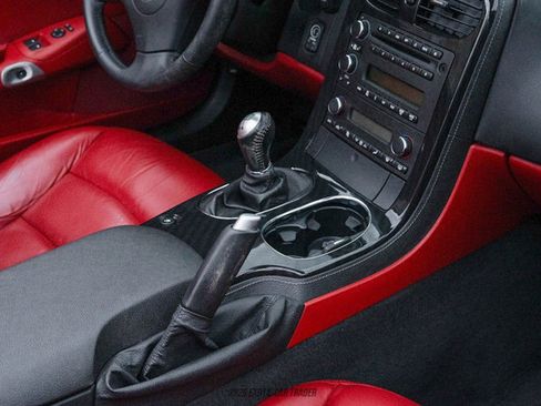 Used 2010 Chevrolet Corvette Convertible w/ Preferred Equipment Group image 28