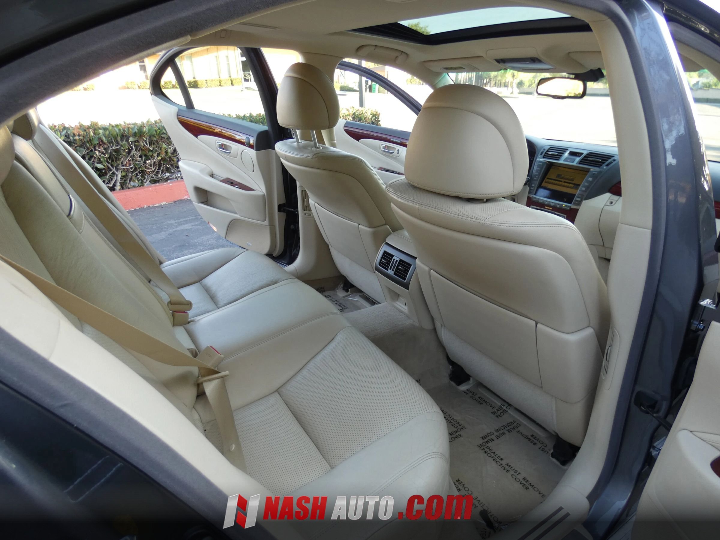 Used 2012 Lexus LS 460 w/ Luxury Value Edition RWD image 25