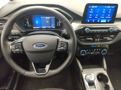 Used 2024 Ford Escape Active AWD/4WD image 22
