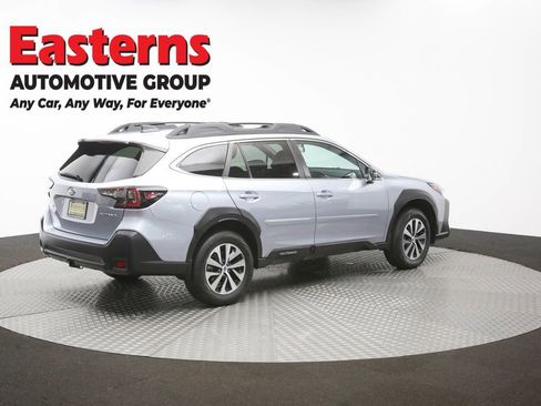 Used 2024 Subaru Outback Premium AWD/4WD image 41