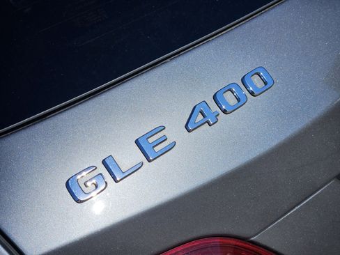 Used 2019 Mercedes-Benz GLE 400 4MATIC image 8