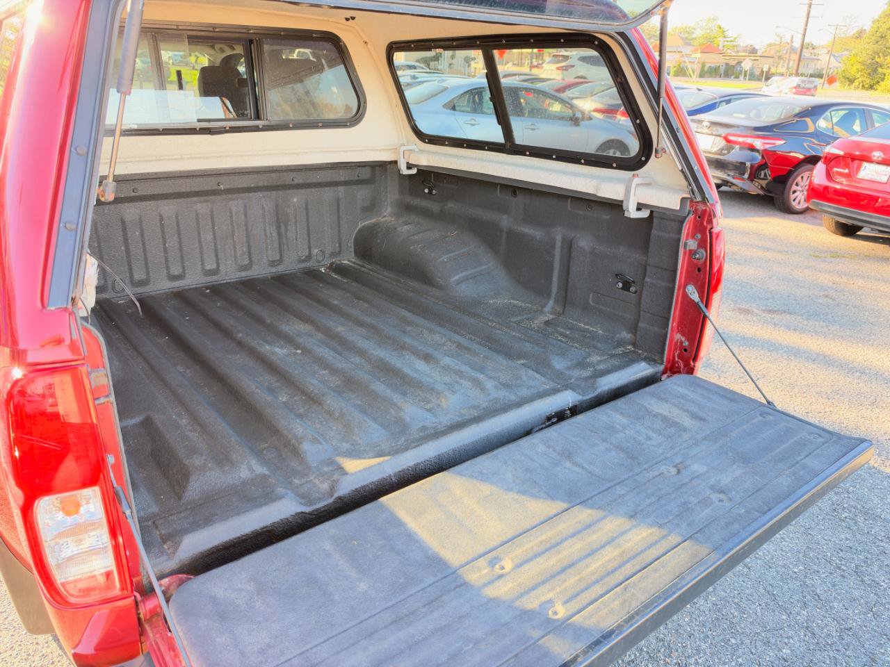 Used 2019 Nissan Frontier SV AWD/4WD image 32
