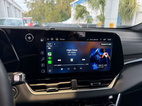 Used 2025 Chevrolet Equinox LT image 21