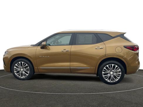 Used 2019 Chevrolet Blazer Premier w/ Driver Confidence II Package image 2