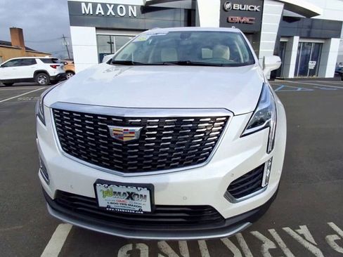 Used 2023 Cadillac XT5 Premium Luxury w/ Technology Package image 7