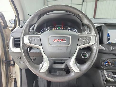 Used 2023 GMC Terrain SLE w/ Driver Convenience Package FWD image 22