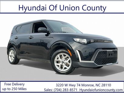 Used 2023 Kia Soul LX w/ LX Technology Package