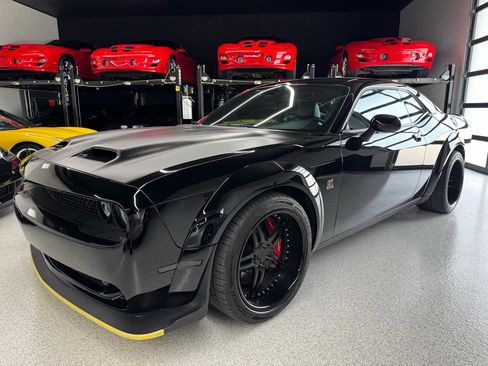 Used 2020 Dodge Challenger R/T Scat Pack RWD image 3