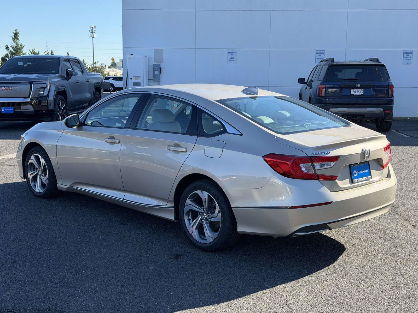 Certified 2019 Honda Accord EX-L image 3