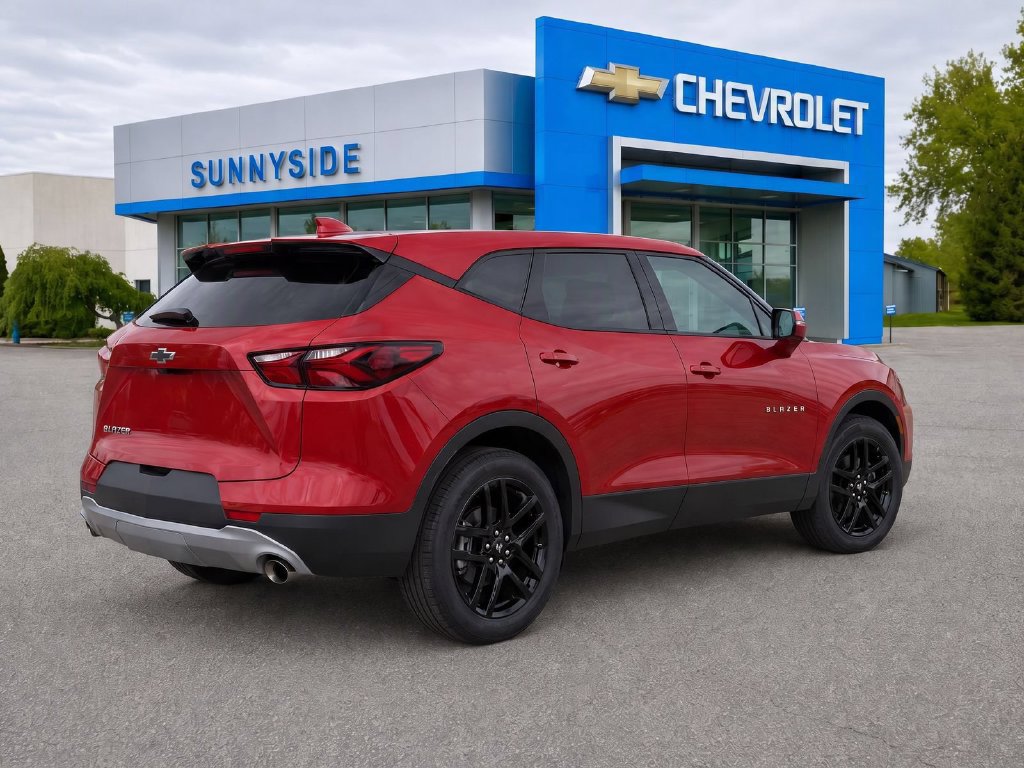 Certified 2022 Chevrolet Blazer LT FWD image 3