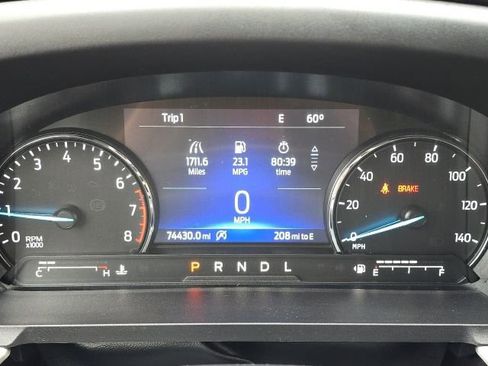 Used 2022 Ford Explorer XLT w/ Equipment Group 202A image 26