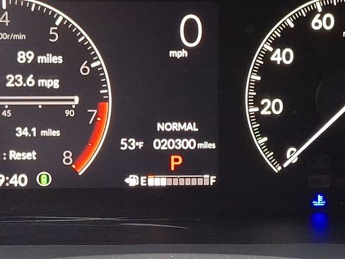 Certified 2023 Honda HR-V LX image 20